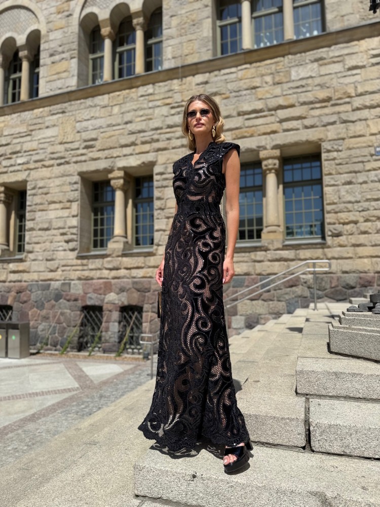 Sukienka czarna LENA